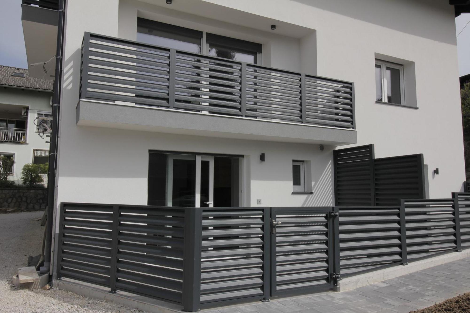 Naia Apartments Novo Mesto Ngoại thất bức ảnh