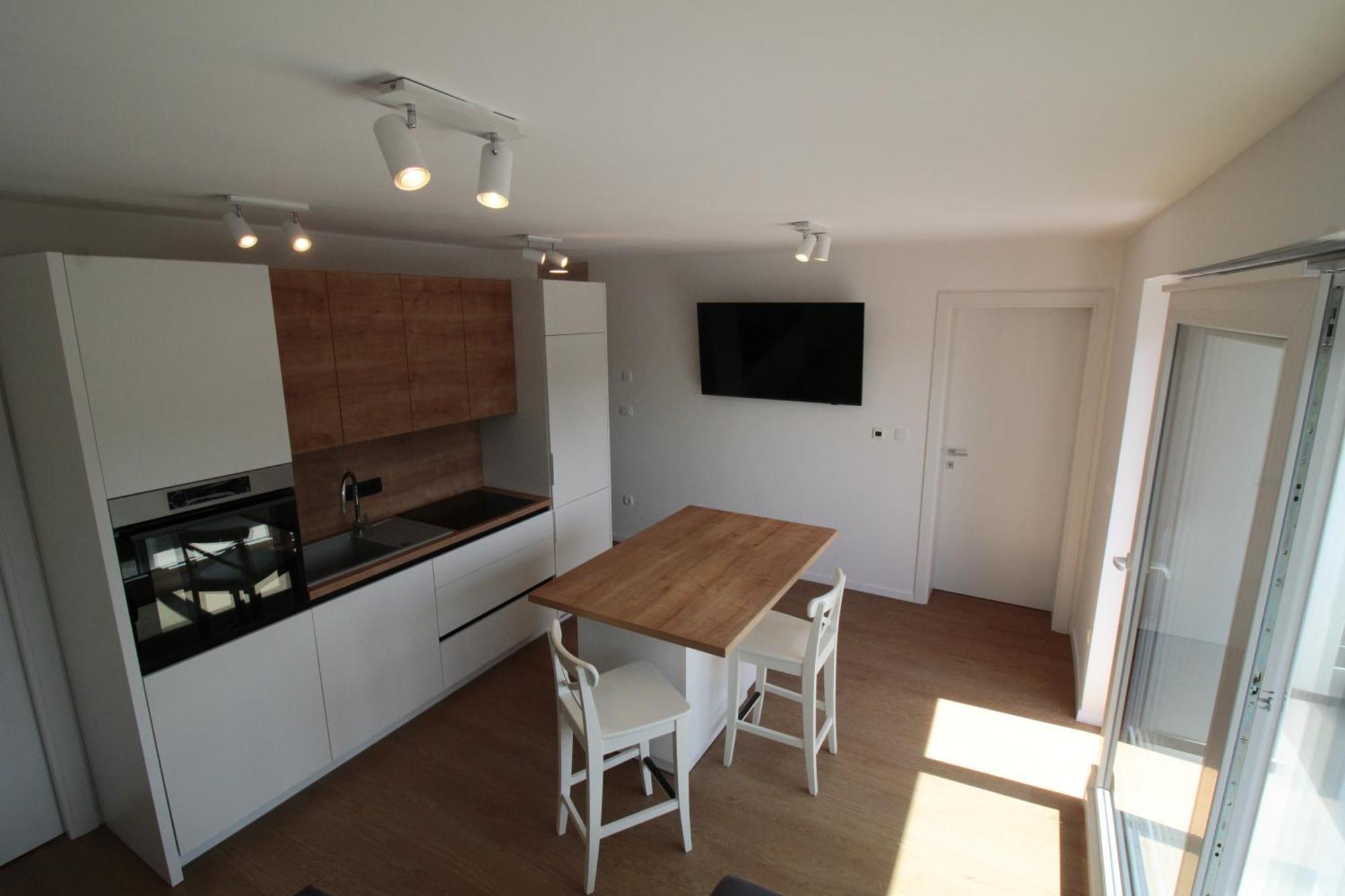 Naia Apartments Novo Mesto Ngoại thất bức ảnh