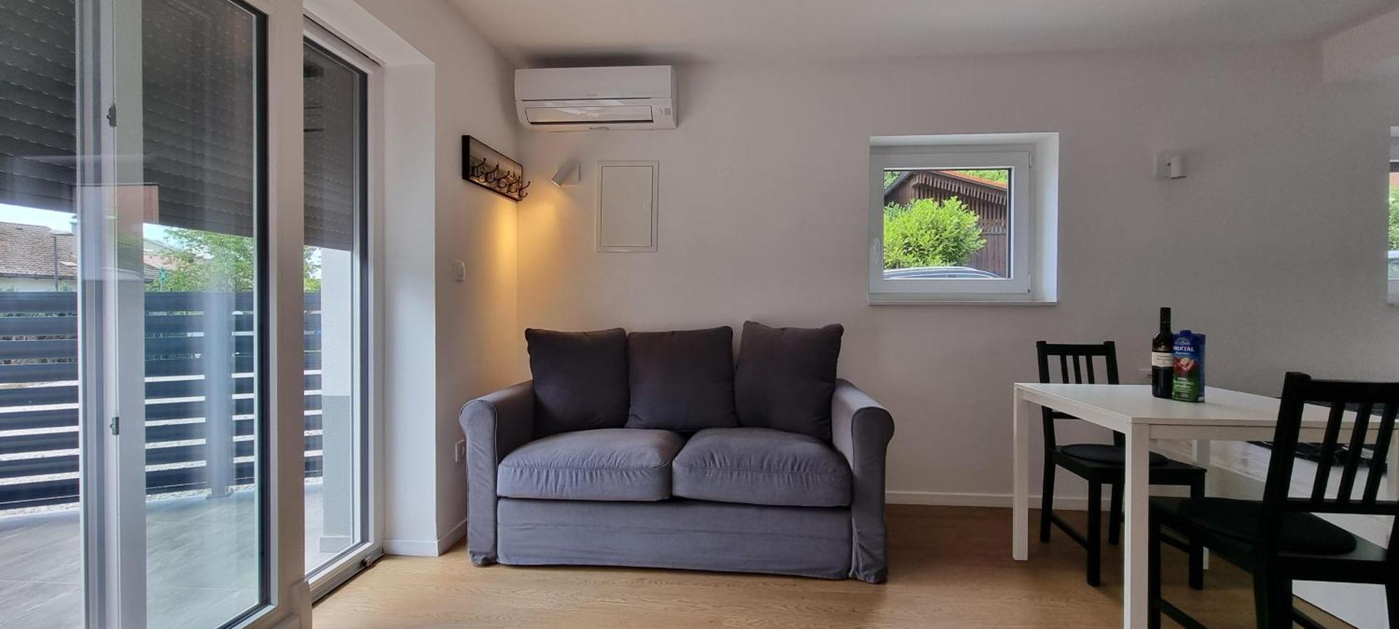 Naia Apartments Novo Mesto Ngoại thất bức ảnh