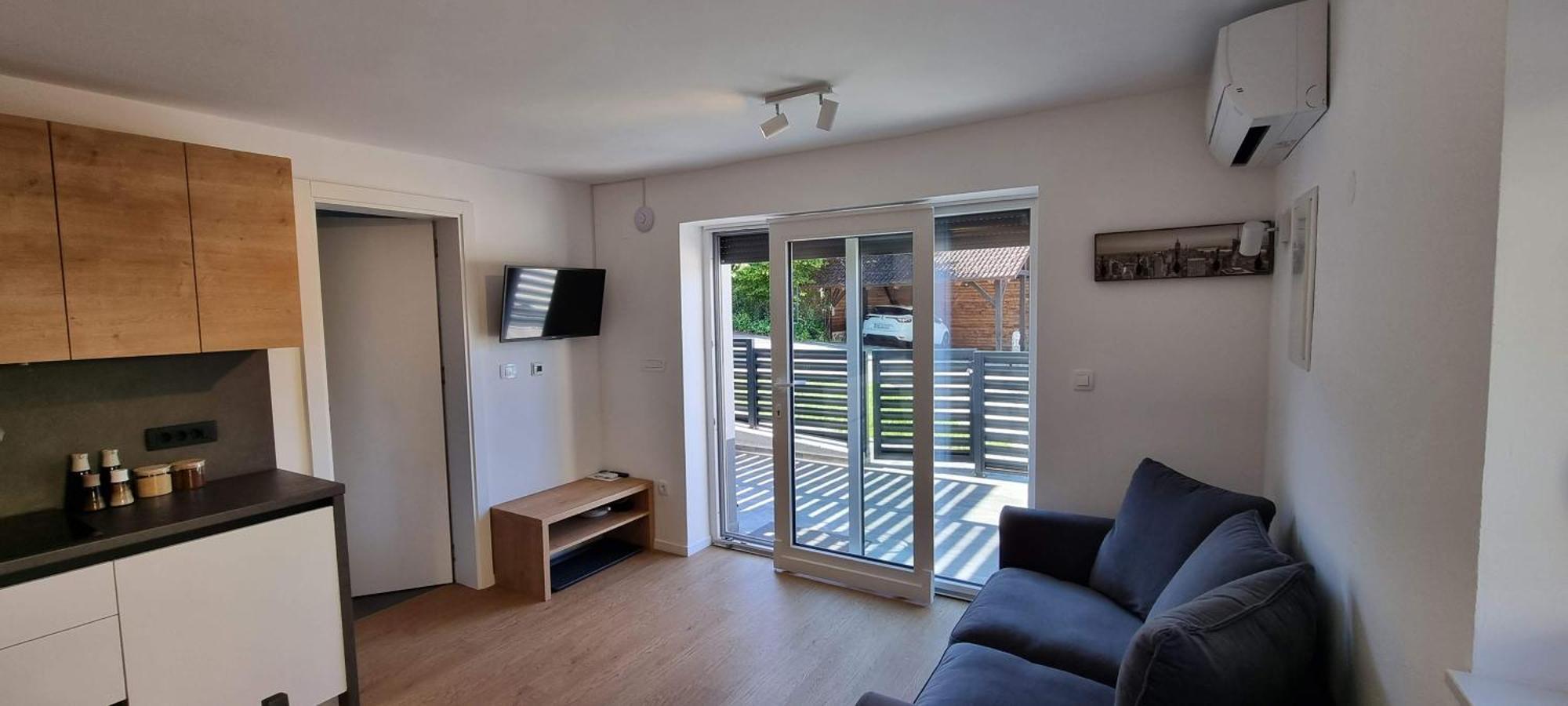 Naia Apartments Novo Mesto Ngoại thất bức ảnh