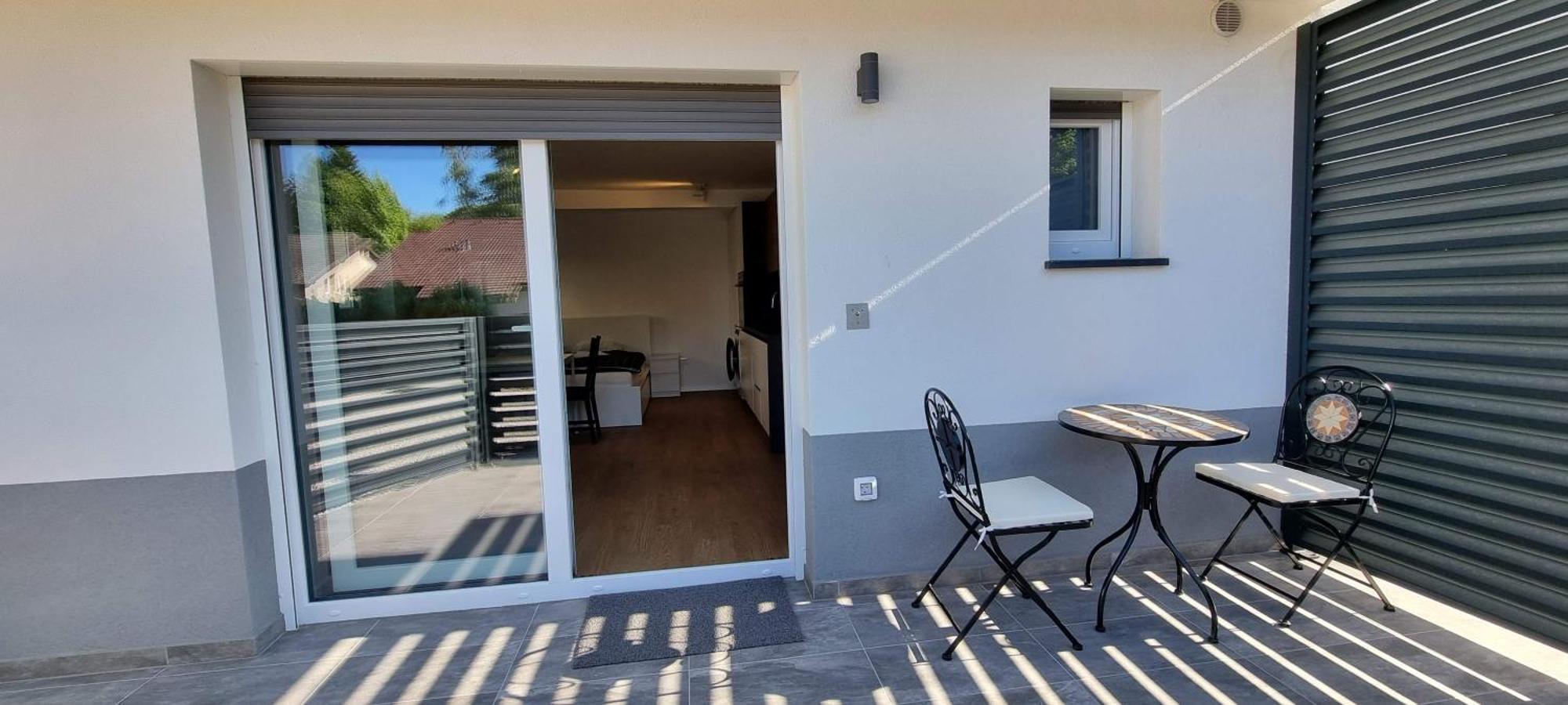 Naia Apartments Novo Mesto Ngoại thất bức ảnh